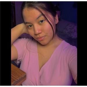 Meet your Posher, Daniela